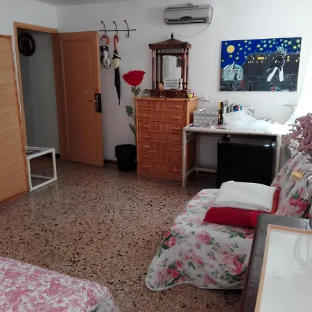 Bed and breakfast Bed & Red Roses Palace Muazzo