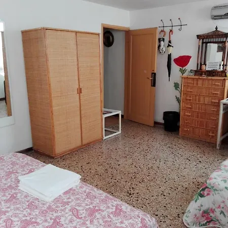 Bed and breakfast Bed & Red Roses Palace Muazzo
